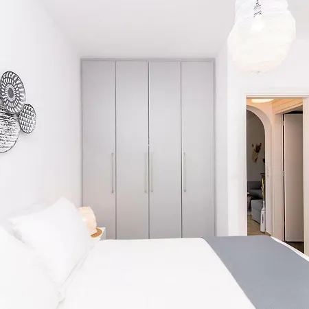 Ikies B Apartment *